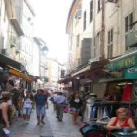 En Un Coin De Campagne * Le Cannet